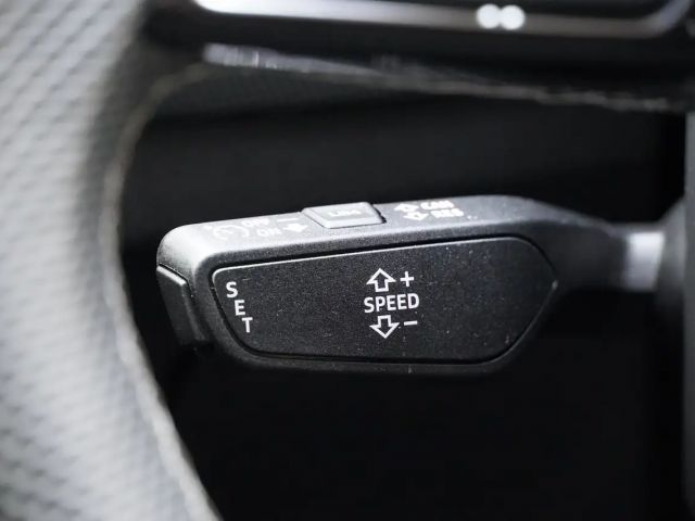 Audi Q2 35 TDI S-Line