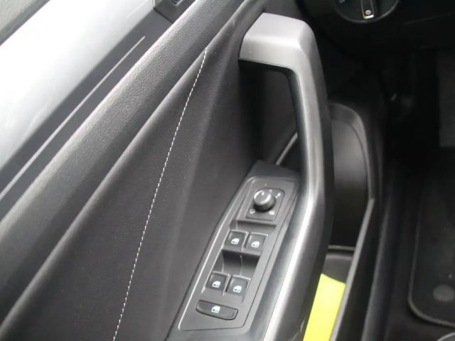 Volkswagen T-Roc DSG Style