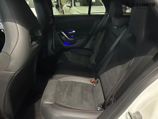 Mercedes-Benz CLA 250 4MATIC AMG Line