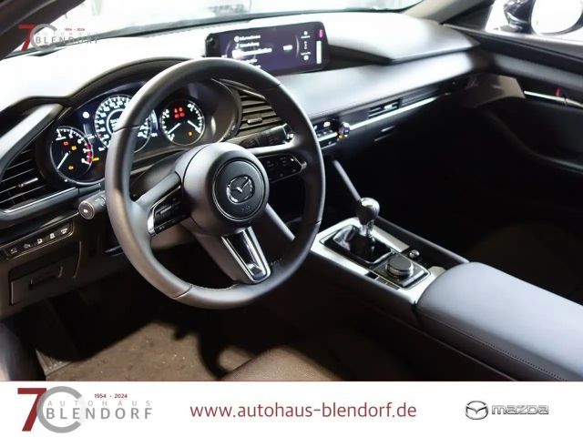 Mazda 3 Exclusive-line