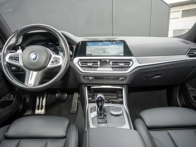 BMW 330 330e M-Sport Touring