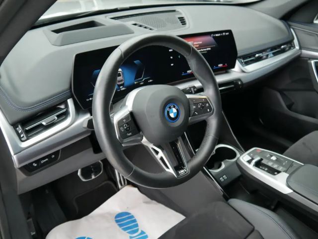 BMW iX1 xDrive30