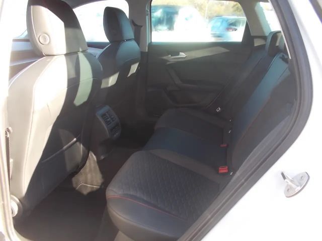 Seat Leon 2.0 TDI DSG FR-lijn Sportstourer