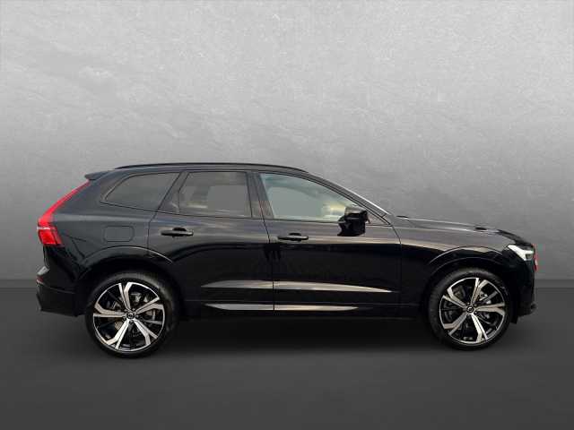 Volvo XC60 AWD Dark Plus