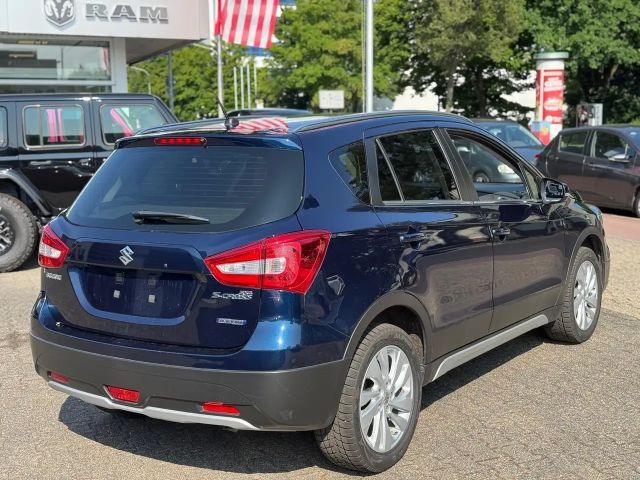 Suzuki SX4 S-Cross Club