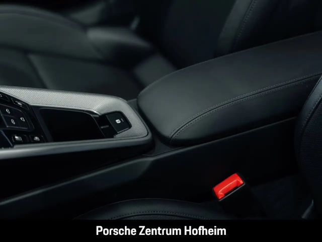 Porsche 992 Cabrio Carrera