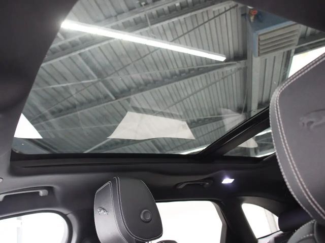 Jaguar F-Pace AWD D300 R-Dynamic