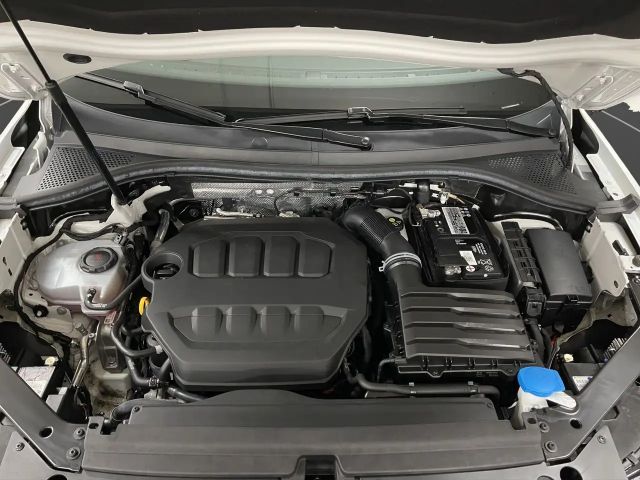 Volkswagen Tiguan 2.0 TSI R-Line