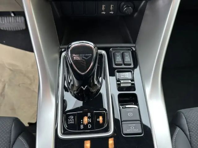 Mitsubishi Eclipse Cross 4WD PHEV