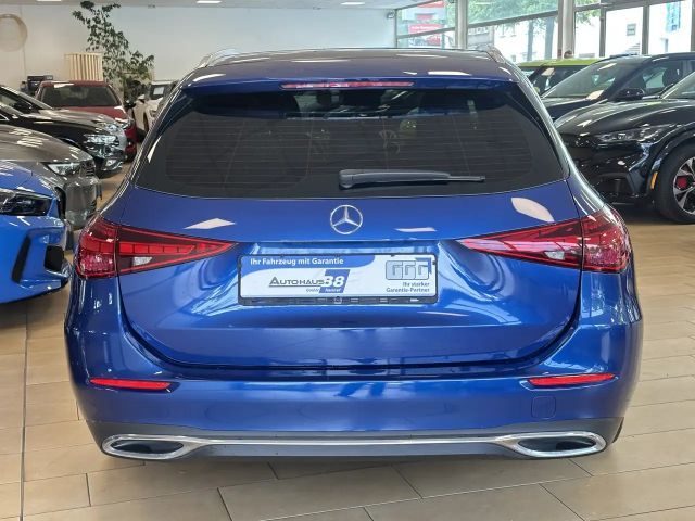 Mercedes-Benz C 200 AVANTGARDE