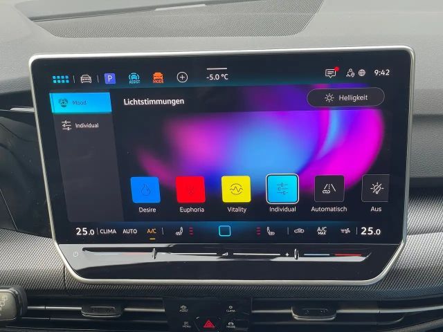 Volkswagen Golf DSG Sport