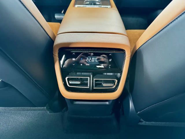 Mazda 6e Plus Takumi