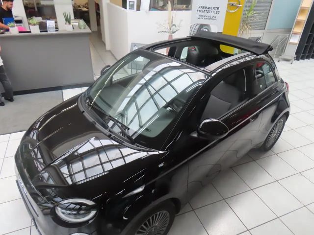 Fiat 500e 42 kWh Icon