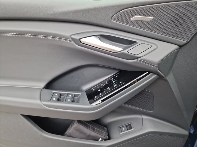 Audi Q6 e-tron SUV e-tron Audi Q6 SUV e-tron