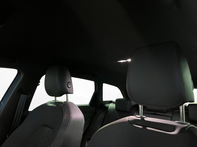 Seat Leon 1.5 eTSI FR-lijn Sportstourer