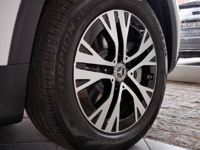 Mercedes-Benz GLB 200 GLB 200 d