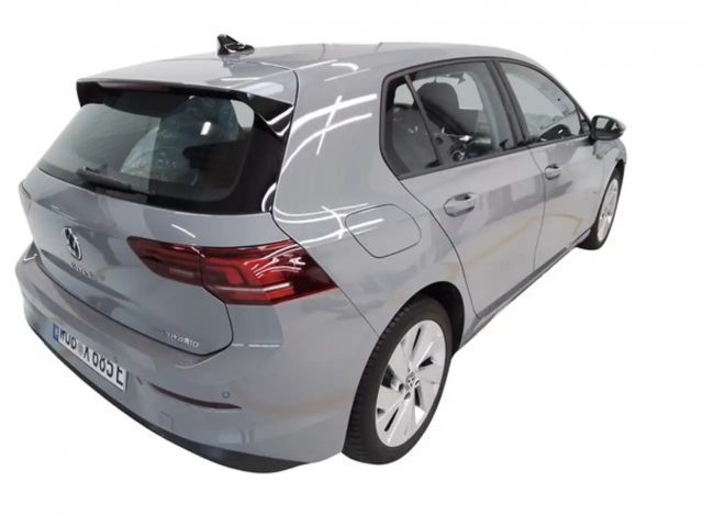 Volkswagen Golf Life eHybrid