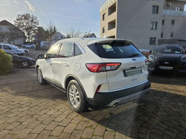Ford Kuga Plug in Hybrid Titanium