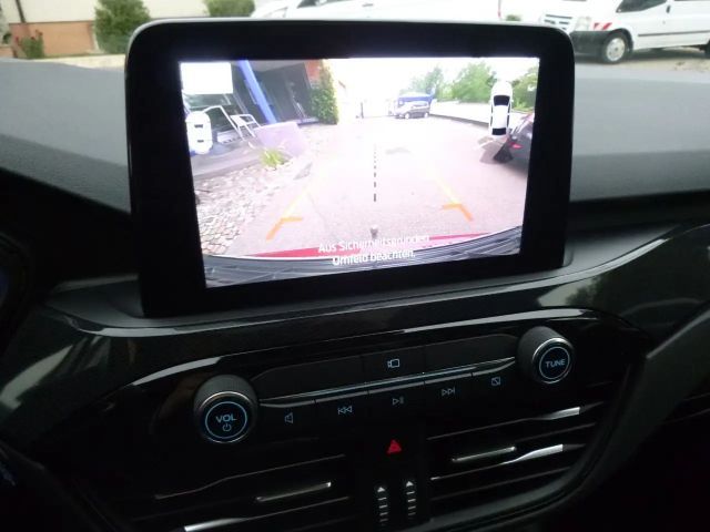 Ford Kuga Plug in Hybrid ST Line X