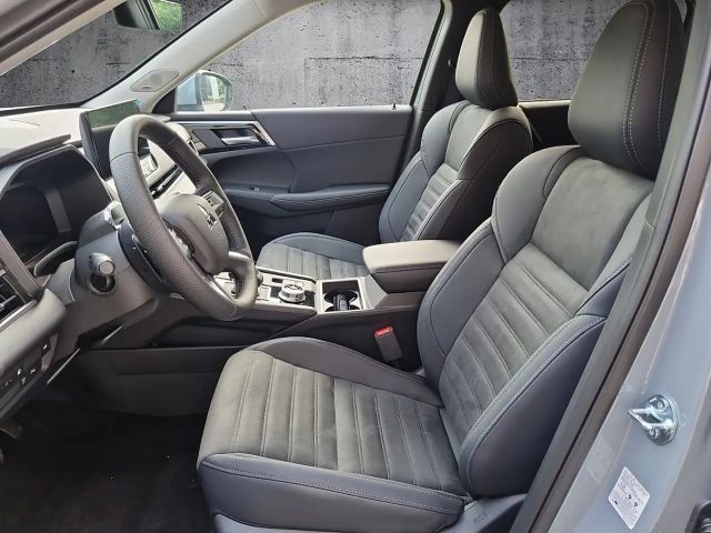 Mitsubishi Outlander Intense PHEV