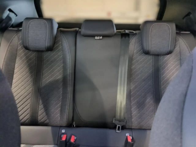 Peugeot 2008 Allure Pack Hybrid