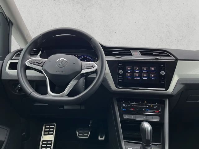 Volkswagen Touran 1.5 TSI DSG Move