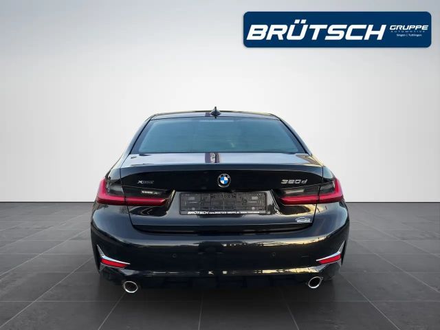 BMW 320 320d Luxury Line Sedan xDrive