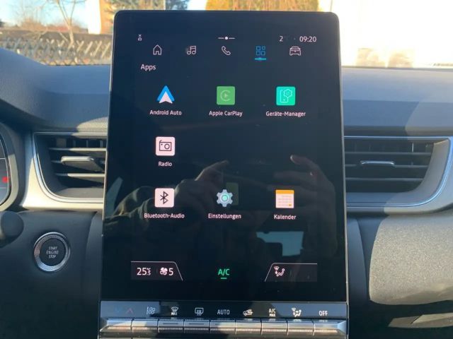 Renault Captur Hybrid Techno