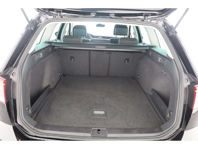 Volkswagen Passat 1.5 TSI Business Variant