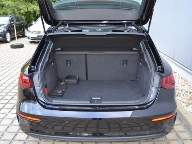 Audi A3 35 TFSI S-Tronic Sedan Sportback