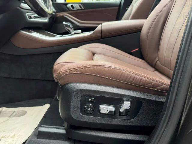 BMW X5 i CRYSTAL PANO-SKY GESTIK H/K HUD LASER