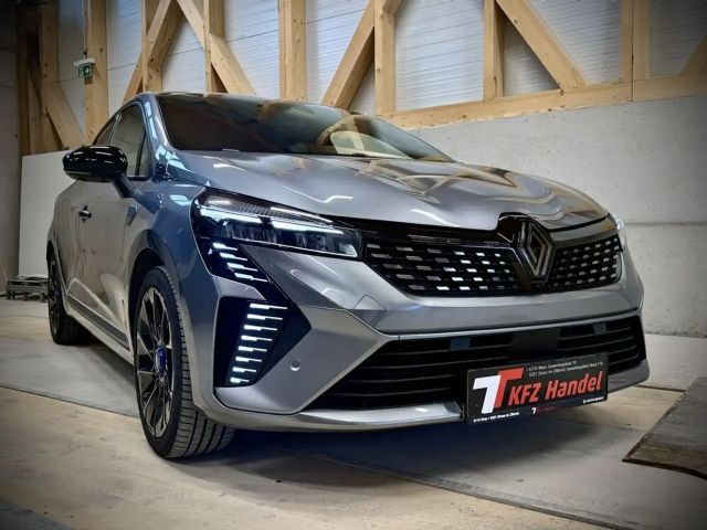 Renault Clio Alpine E-Tech Esprit