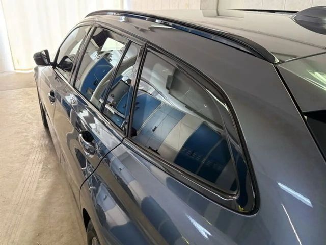 BMW 318 318d Sport Line