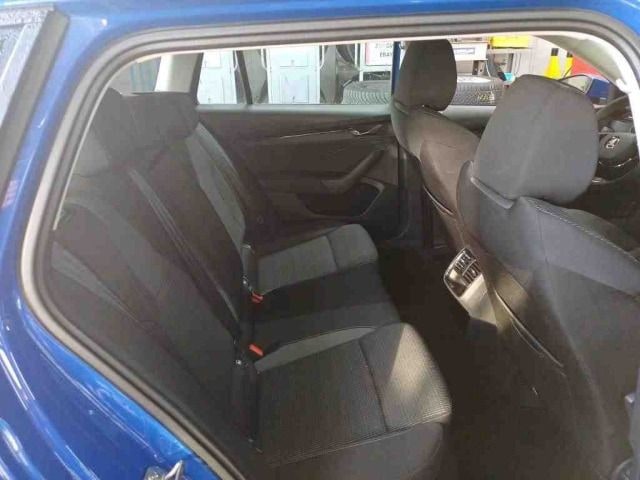 Skoda Octavia Combi iV