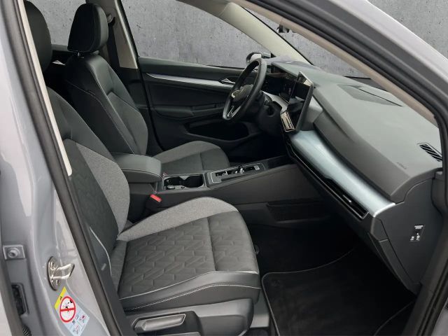 Volkswagen Golf DSG Golf VIII Variant