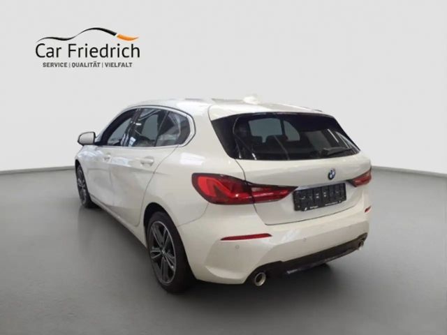 BMW 120 120d Sedan Sport Line
