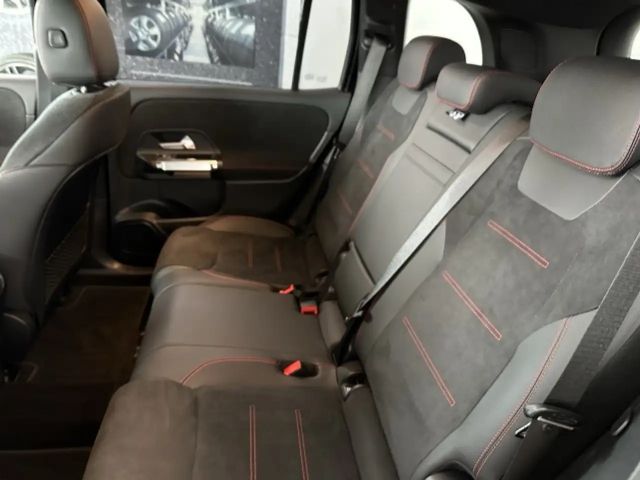 Mercedes-Benz EQB 300 4MATIC AMG Line