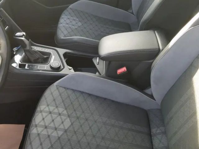 Volkswagen Tiguan 2.0 TDI R-Line