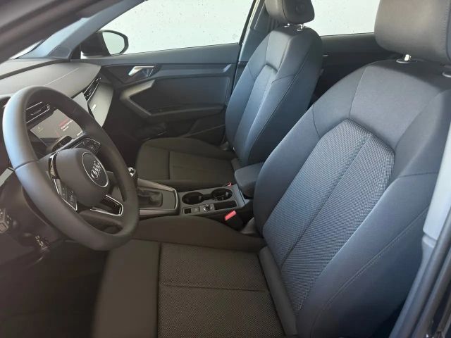 Audi A3 30 TFSI Sedan