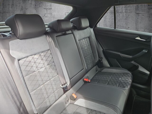 Volkswagen T-Roc T-ROC 1.5 E2 R-L  BT110 TSID7F