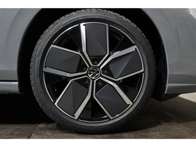 Volkswagen Golf 1.5 TSI Style