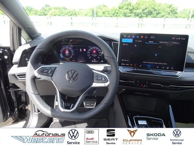 Volkswagen Golf DSG R-Line