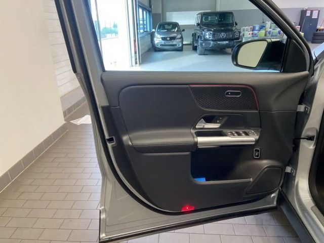 Mercedes-Benz GLA 180 GLA