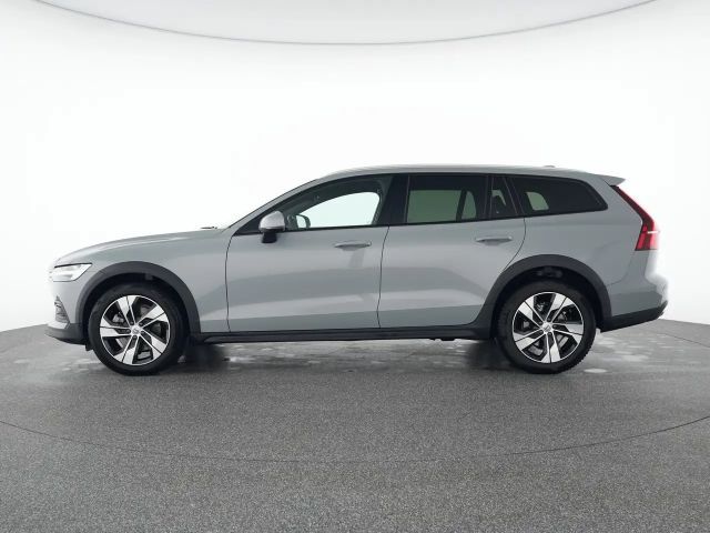 Volvo V60 AWD Plus