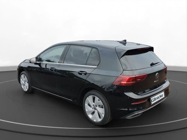 Volkswagen Golf 1.5 eTSI Golf VIII Style
