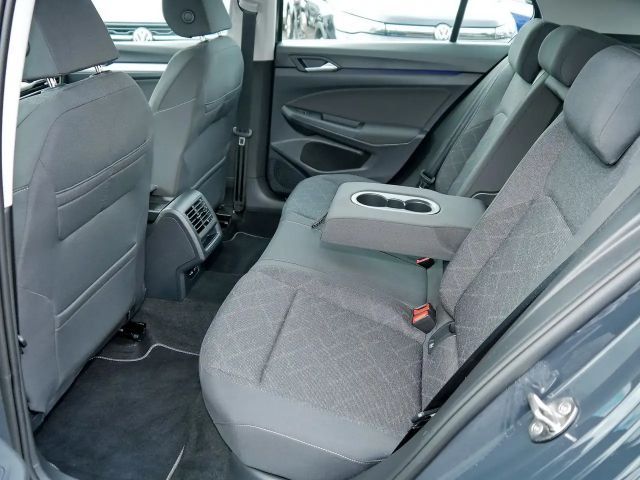 Volkswagen Golf 1.0 TSI Golf VIII Life