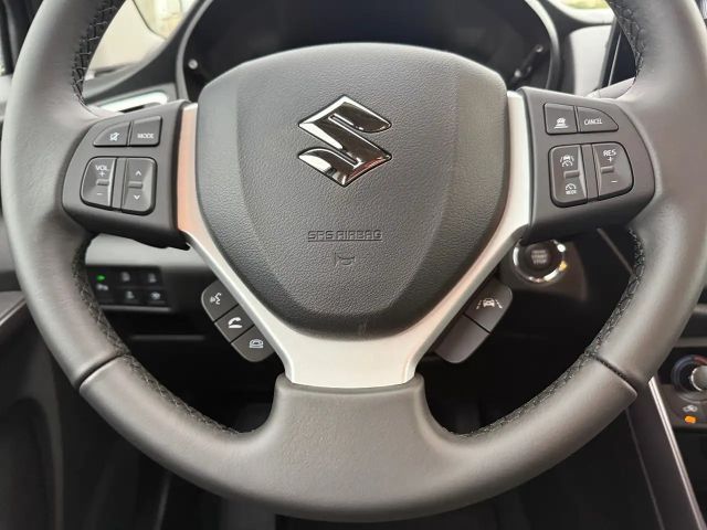 Suzuki S-Cross Hybrid