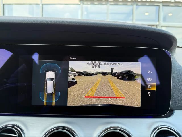 Mercedes-Benz E 200 AVANTGARDE E 200 d Estate