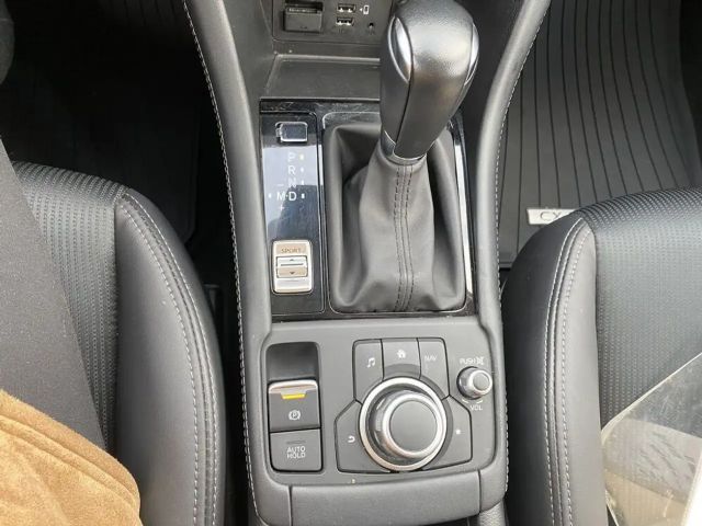 Mazda CX-3 Revolution