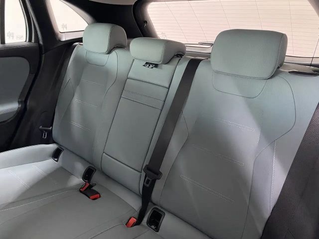 Mercedes-Benz EQA 300 4MATIC Progressive